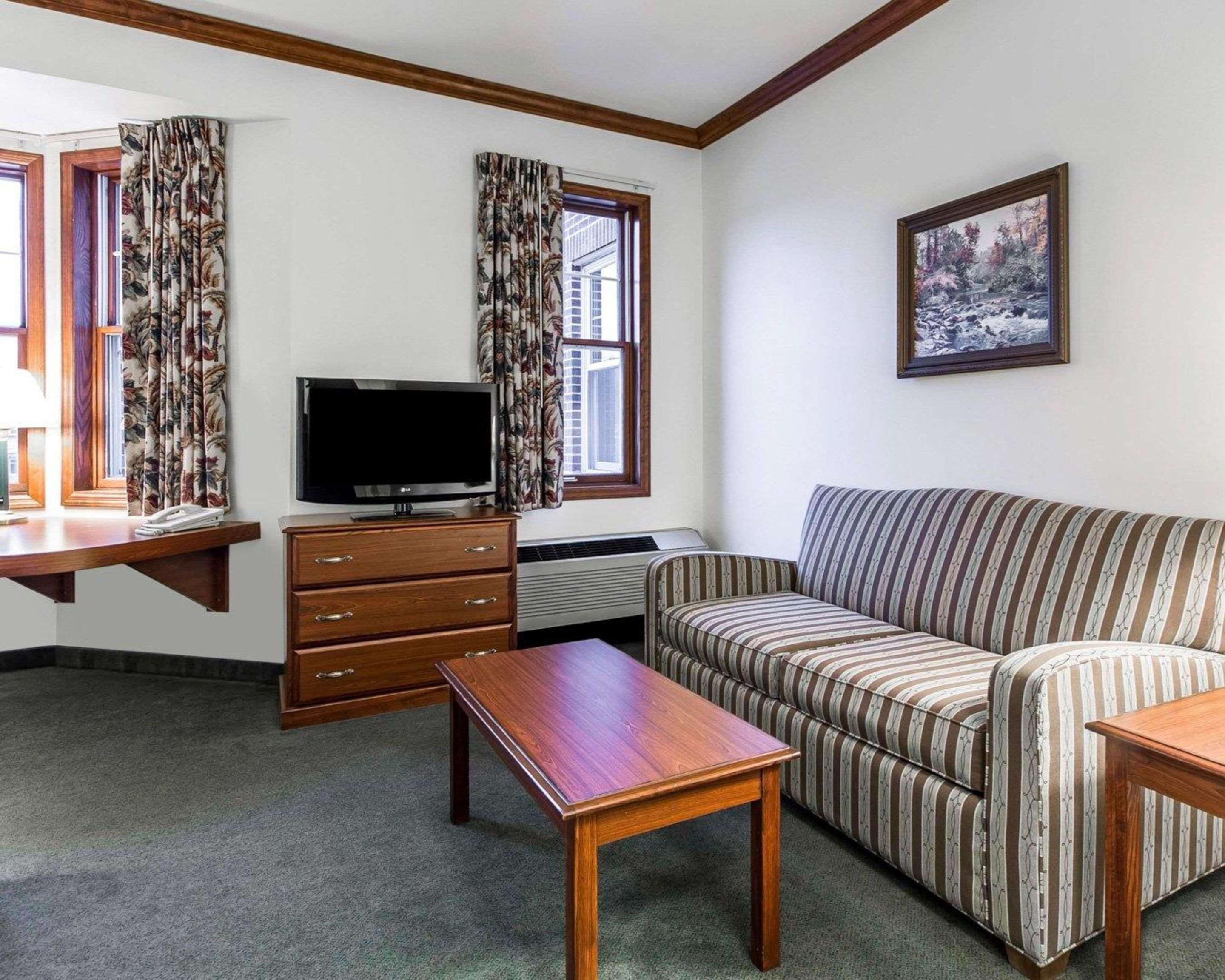 Kress Inn, Ascend Hotel Collection De Pere Extérieur photo
