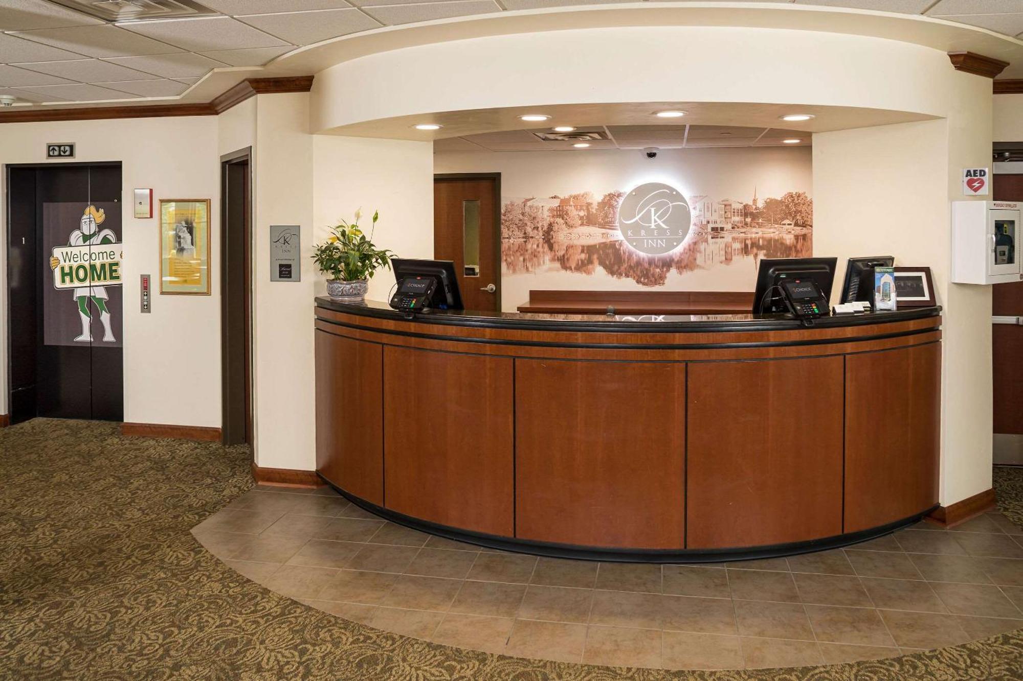 Kress Inn, Ascend Hotel Collection De Pere Extérieur photo