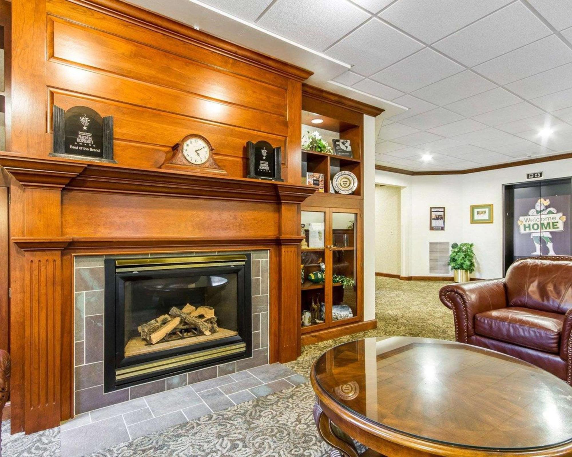 Kress Inn, Ascend Hotel Collection De Pere Extérieur photo